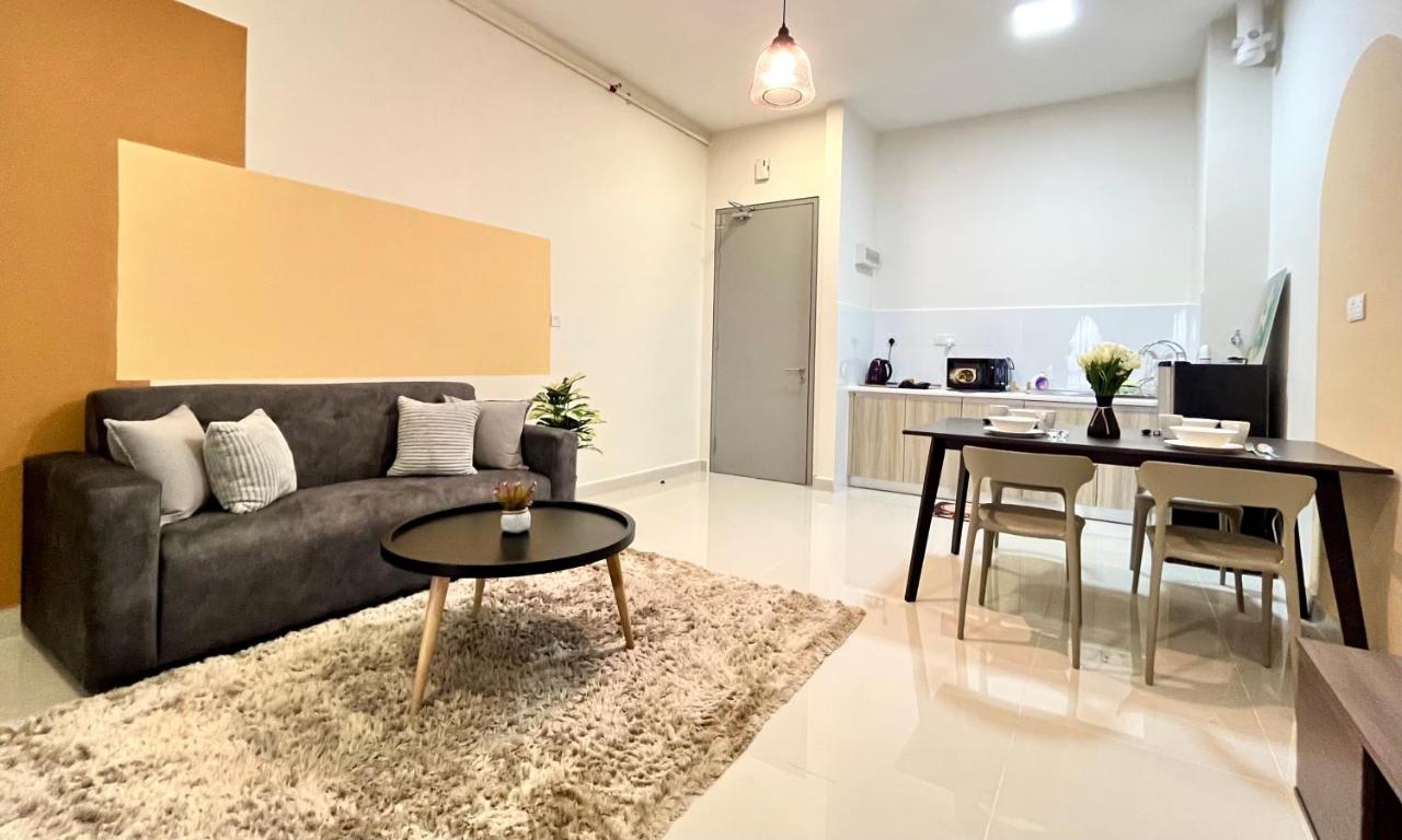 Core Soho Designer Suite @ Klia Szepang Kültér fotó